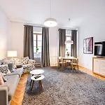 Apartman Old Town Market Place By Bookinghost *