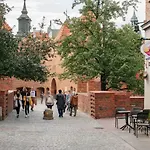 Old Town Market Place By Bookinghost * Varsó
