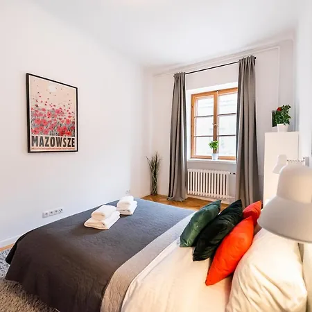 Old Town Market Place Apartment