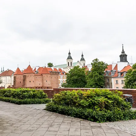 Old Town Market Place By Bookinghost * Varşova