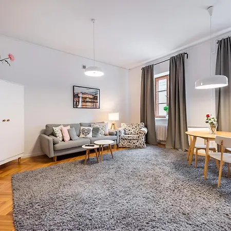 Old Town Market Place Apartment *