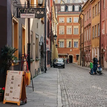 Old Town Market Place Apartment