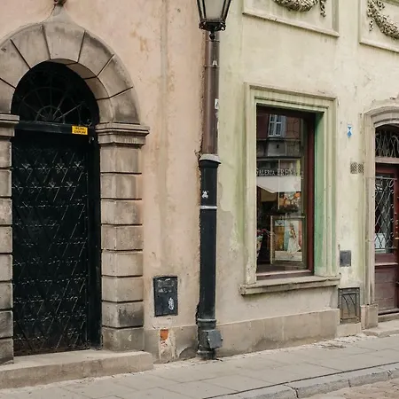 Old Town Market Place Apartment