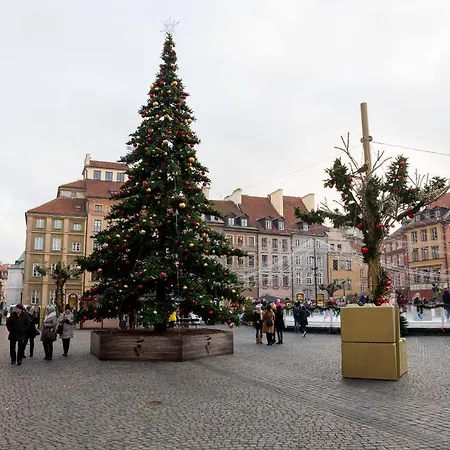 Old Town Market Place * Warsaw