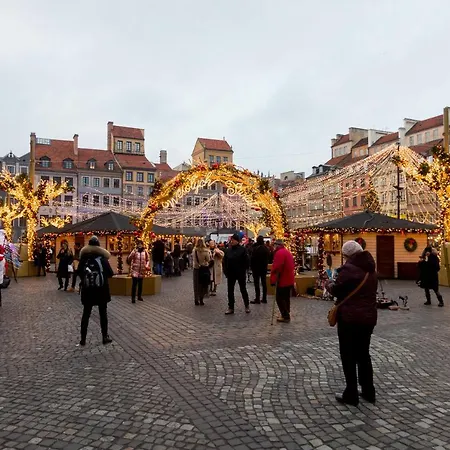 Old Town Market Place By Bookinghost *