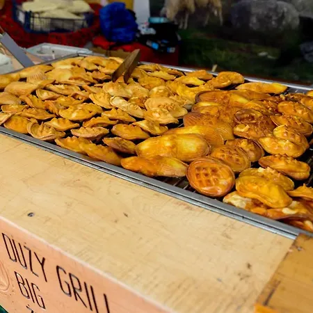 Old Town Market Place By Bookinghost * 바르샤바