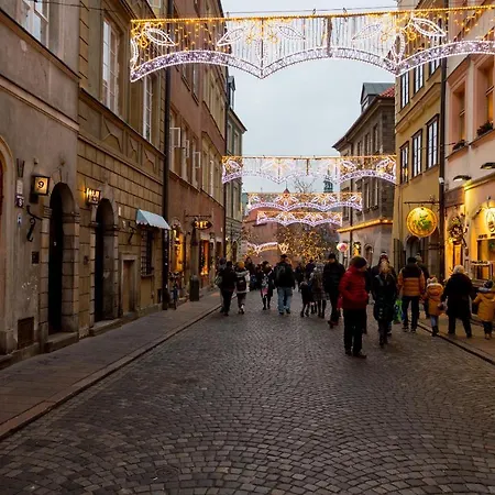 Апартаменты Old Town Market Place By Bookinghost *